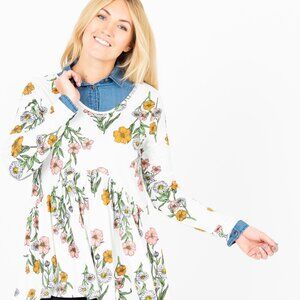 New with Tag Agnes & Dora Muse Top Long Sleeve Ivory Floral Size S